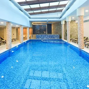 Predela Lux Aparthotel